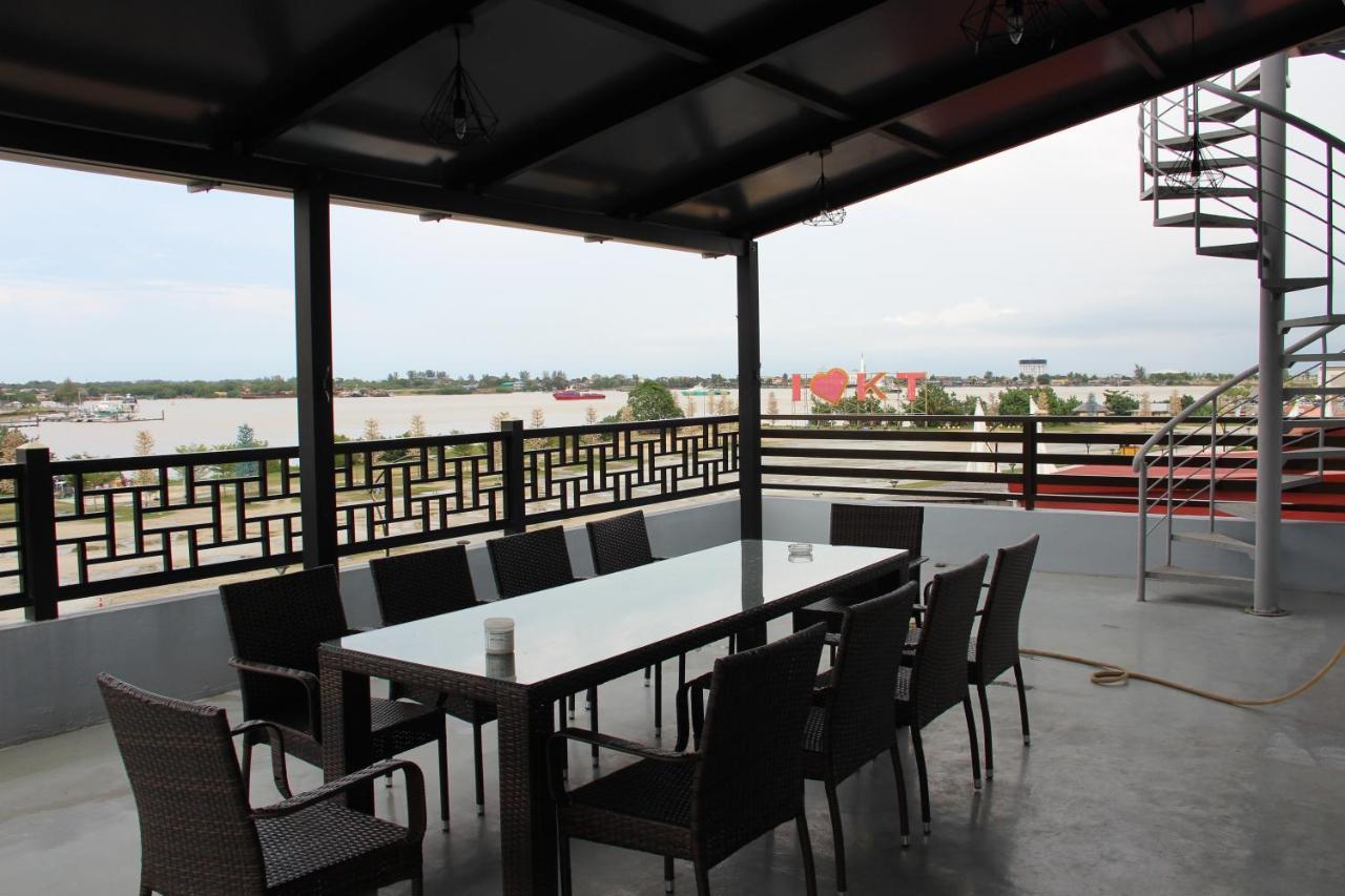 Hotel Decentraland Kuala Terengganu Exterior foto